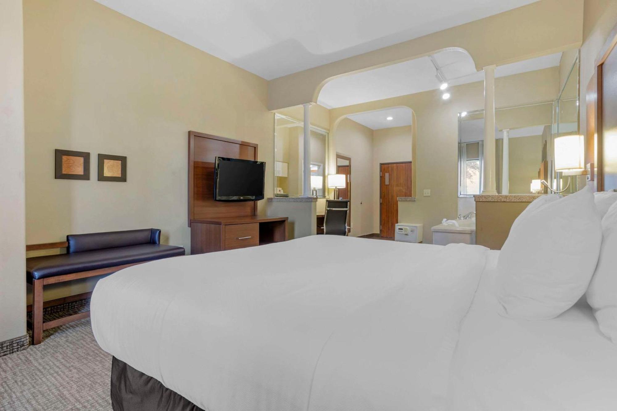 Comfort Suites Houston Nw - Vintage Park Eksteriør bilde